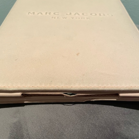 Marc Jacobs IPad case - Picture 5 of 5
